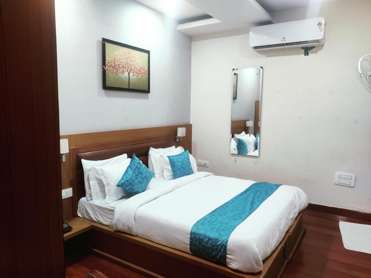 Banyan Hotel&Restro Hisār Eksteriør billede