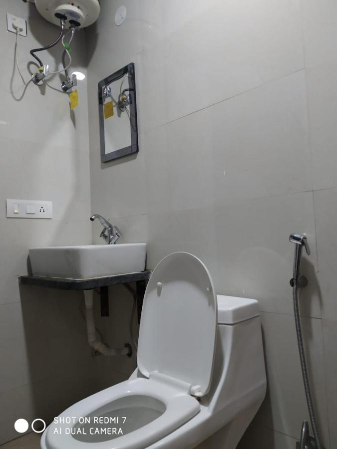 Banyan Hotel&Restro Hisār Eksteriør billede